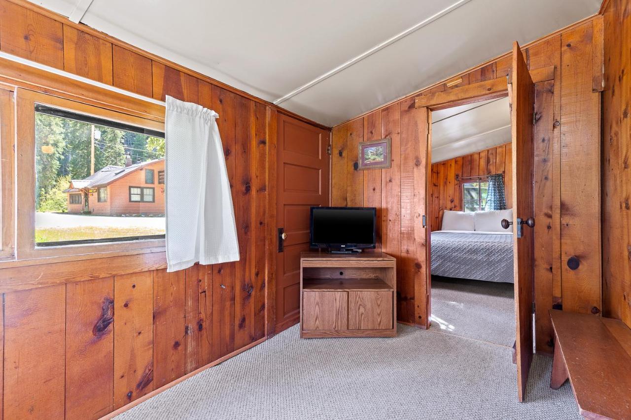 Harney Camp Cabins Hill City Buitenkant foto
